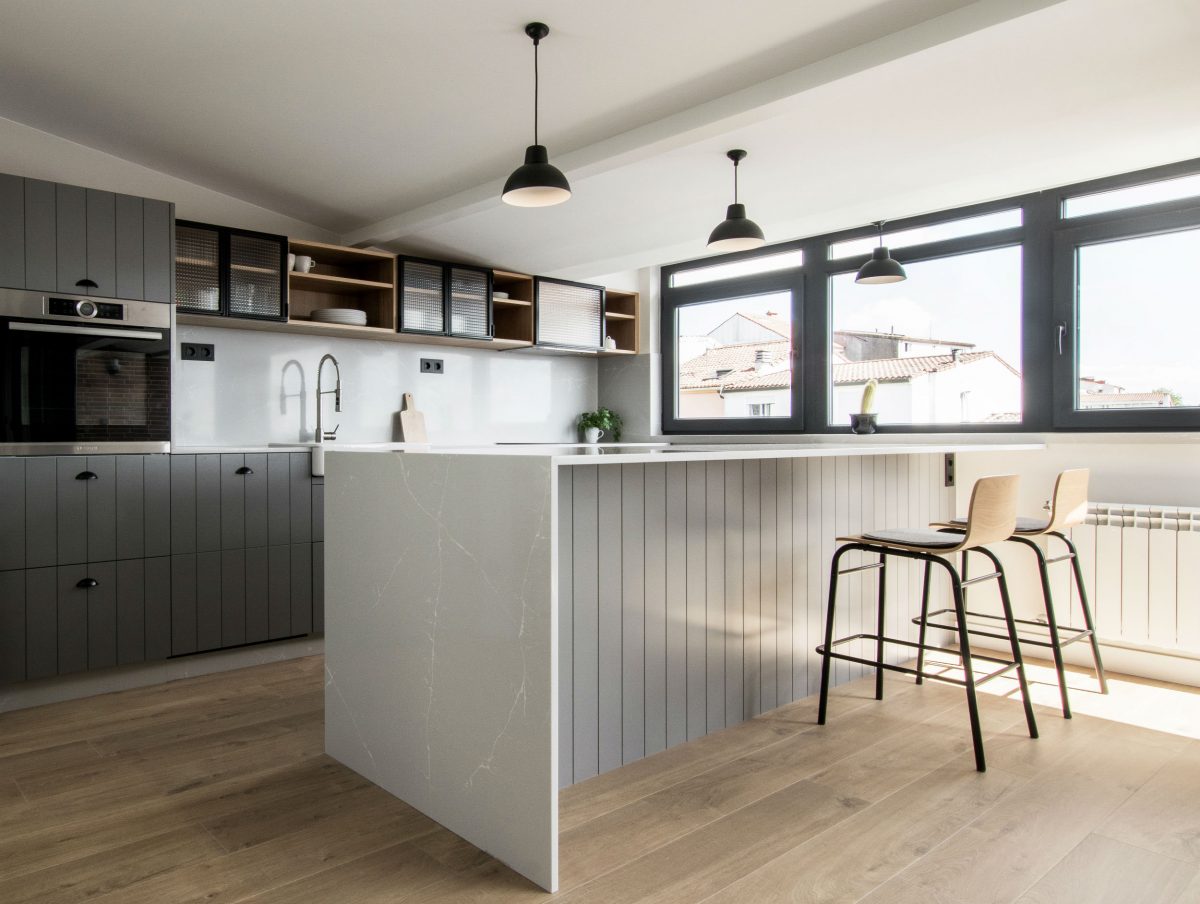 VIVIENDA EN SANTIAGO DE COMPOSTELA